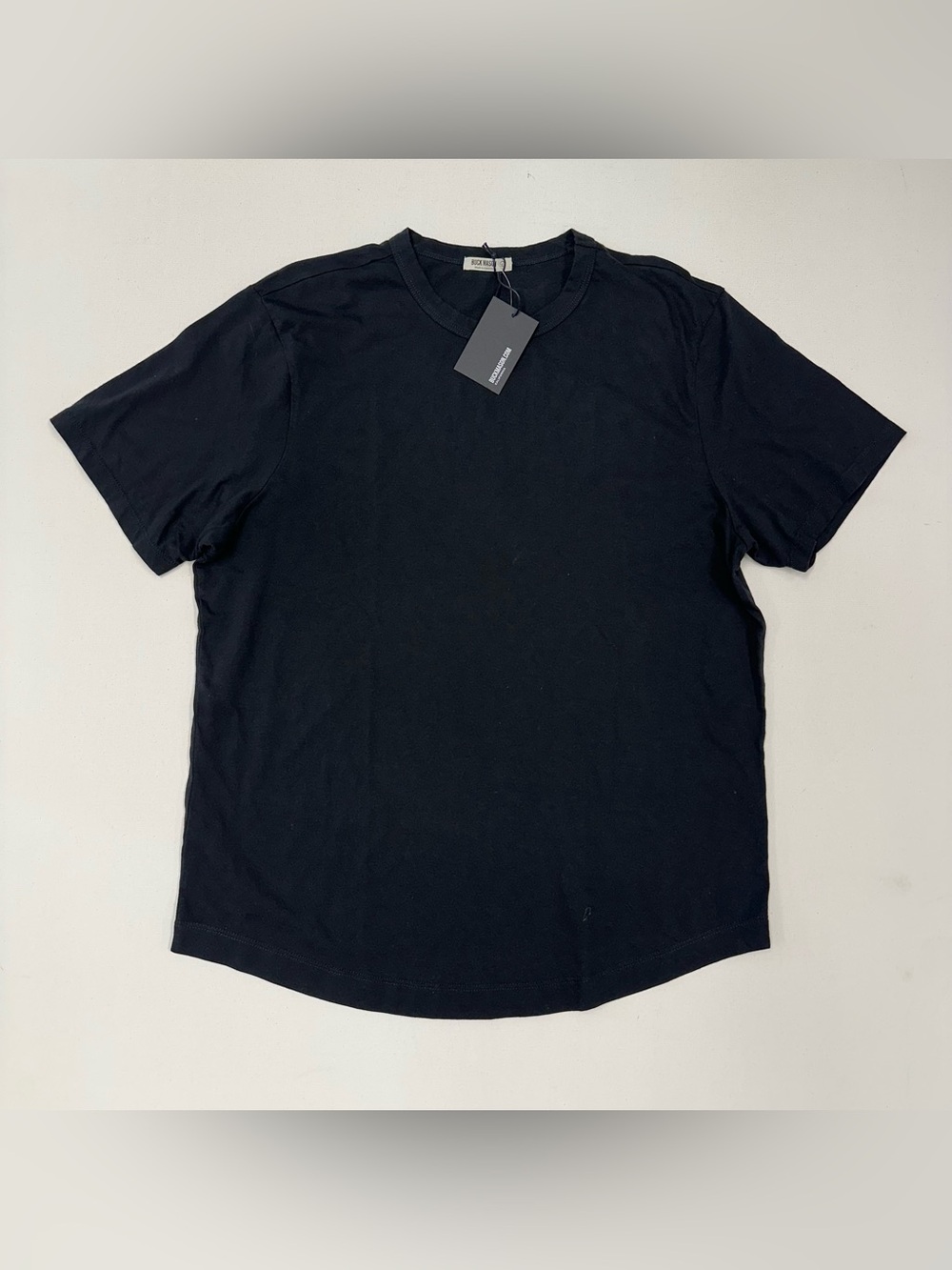 Buck Mason New Curved Hem Tee Shirt Mens XL Black Pima Cotton Short Sleeve USA